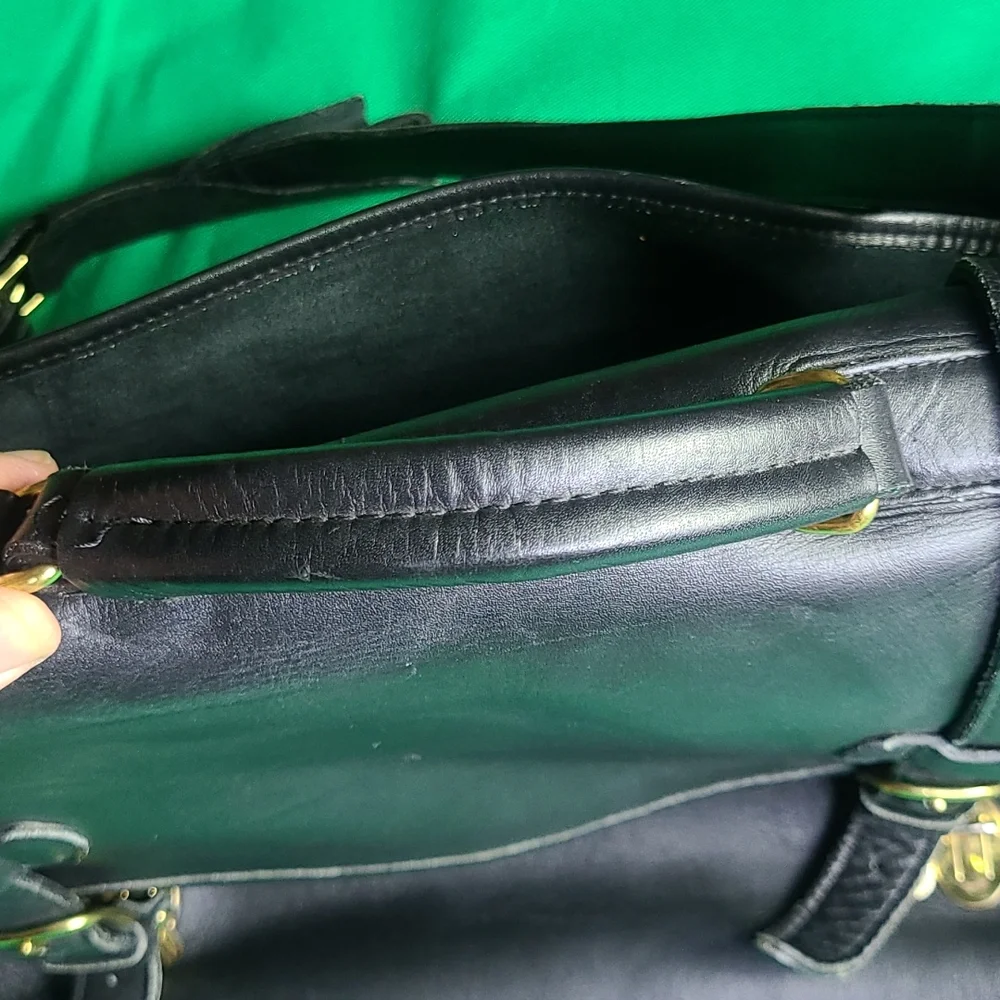 COPY - Vintage Amiet Leather Briefcase 💼